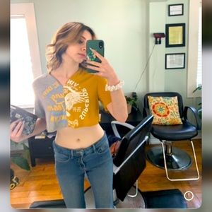 Crop top yellow an sliver “vintage” style size m